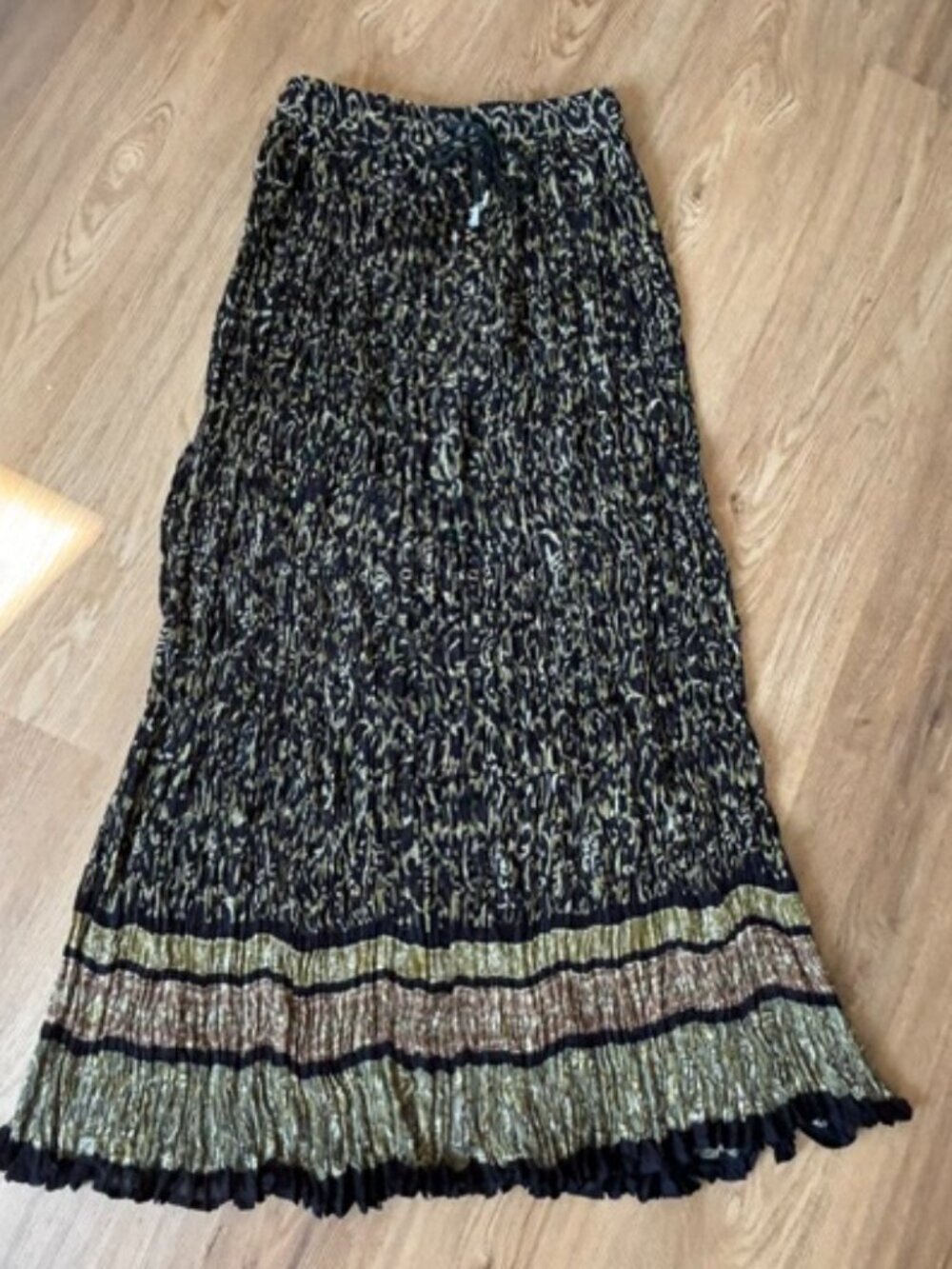 24 Karat Black Crinkle Pleated Broomstick Skirt Festival Boho Hippie NWT OS